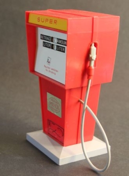 Minol VEB Zapfsäule 1965 Plastik mit Friktionsantrieb (8155)